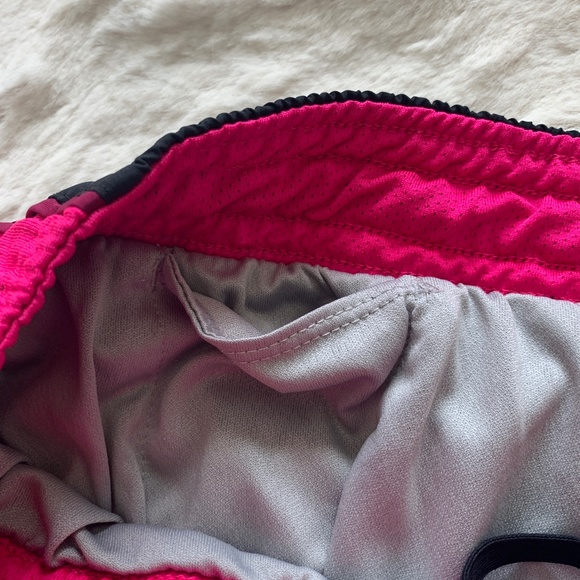 Nike Black & Pink Dri-Fit Running Shorts- Size M - Picture 10 of 12